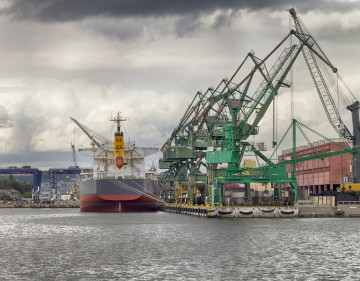 Design documentation for the Holenderskie Quay